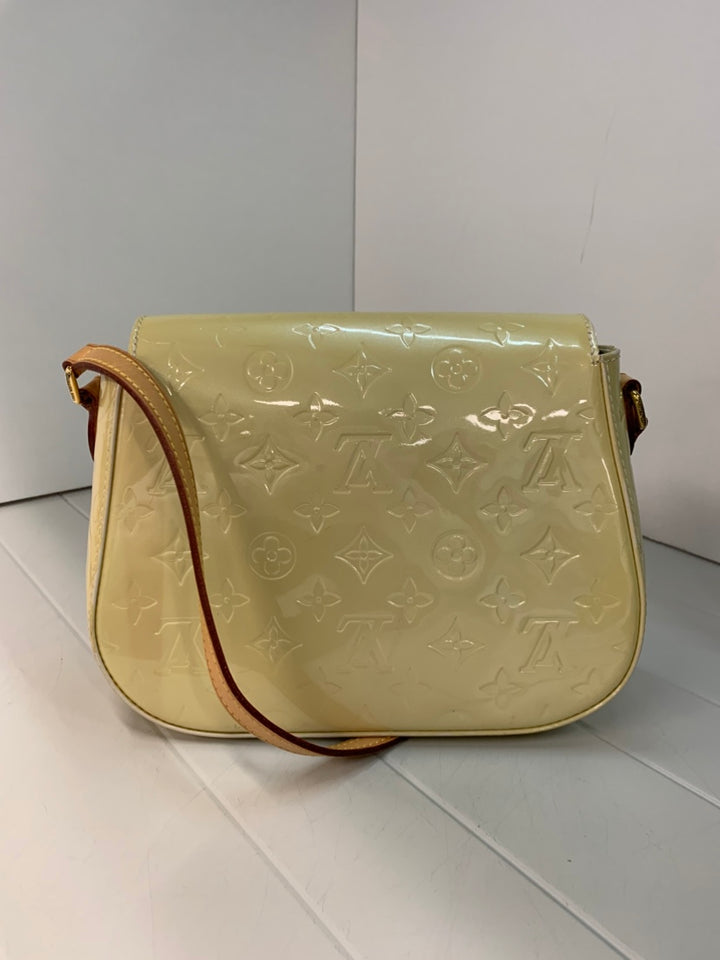 Louis Vuitton Monogram Vernis Bellflower GM