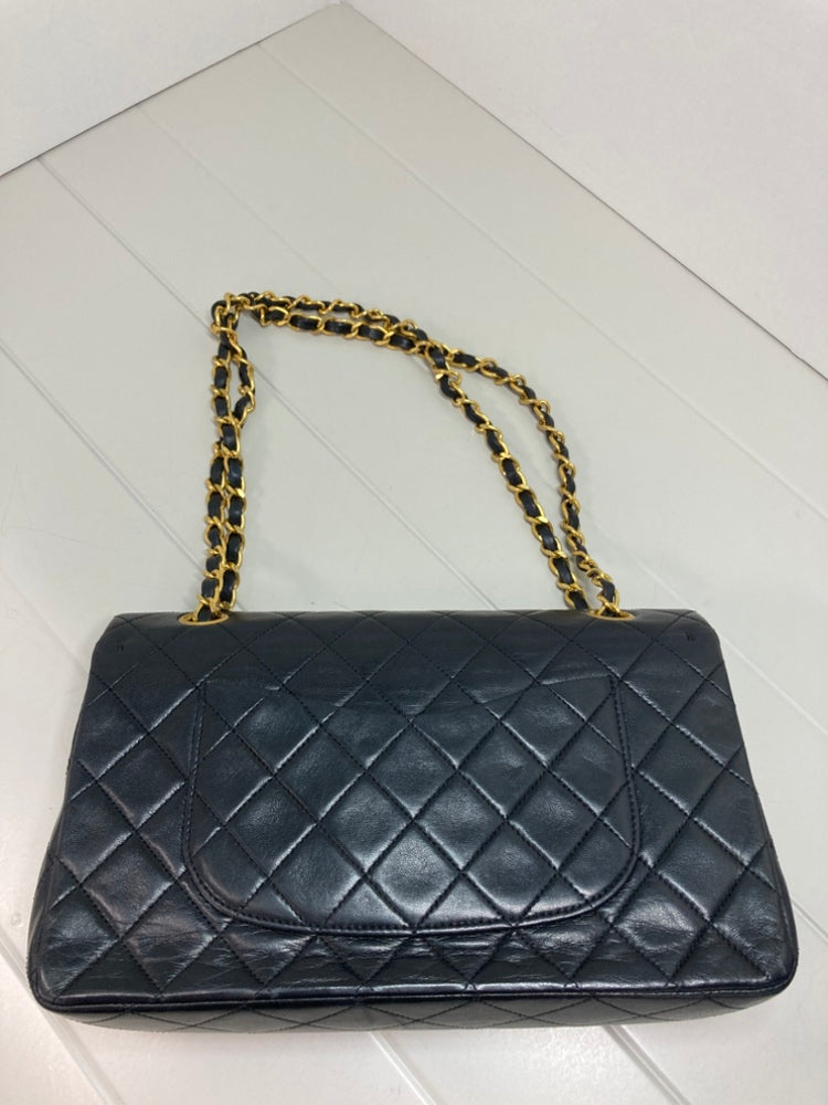 Chanel Medium Classic Cuir d’agneau Double rabat