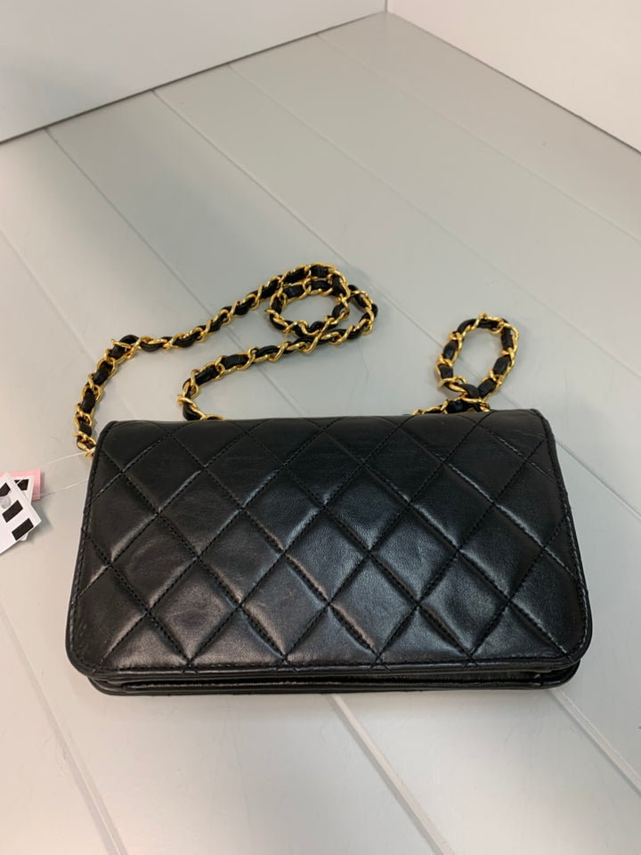 Chanel Mini CC Matelassé Cuir d’agneau Rabat intégral