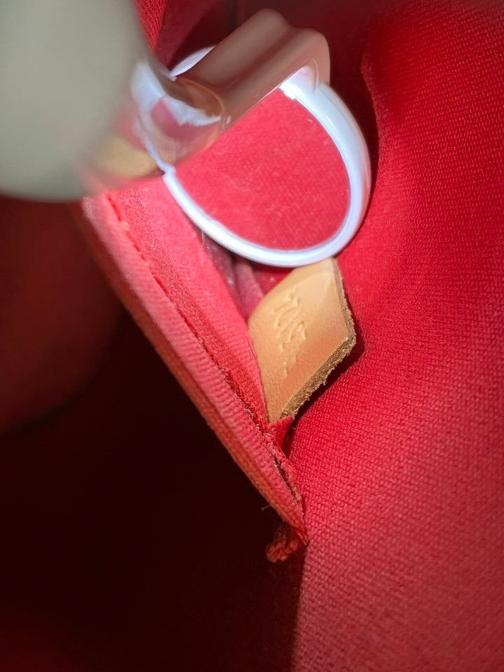Louis Vuitton Monogram Vernis Alma BB