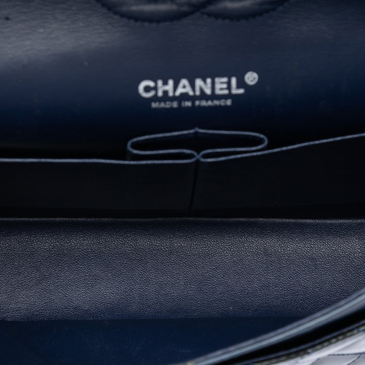 Chanel Medium Classic Cuir verni Double rabat