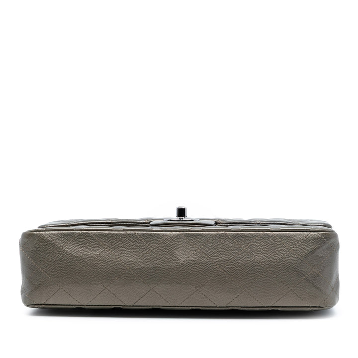 Chanel Medium Classic Metallic Caviar Double rabat