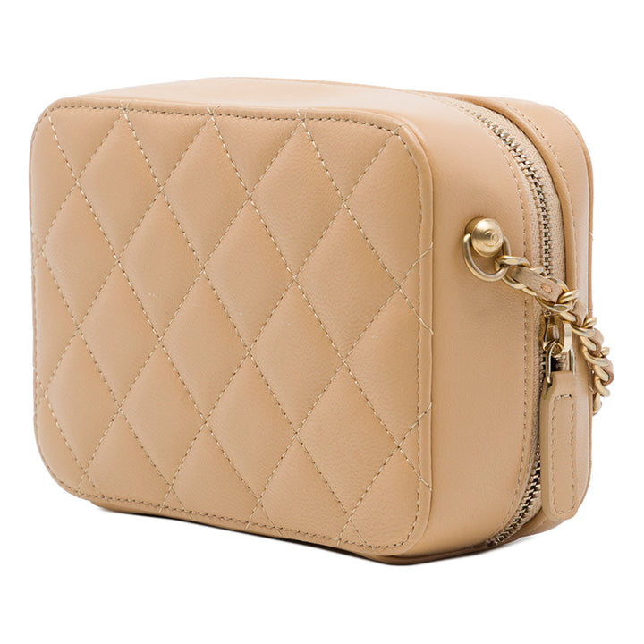Chanel CC Matelassé Perle Crush Sac caméra Cuir d'agneau Marron – vue 2 – GABY PARIS