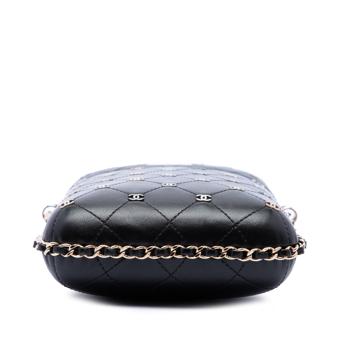 Chanel CC Matelassé et clouté Sac rond à chaîne Étui téléphone Cuir d'agneau