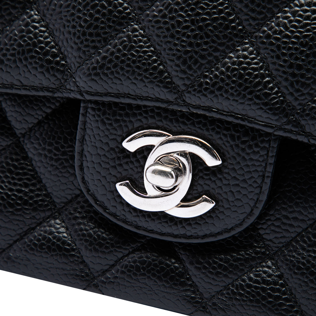 Classic Double rabat Moyen Cuir caviar Noir