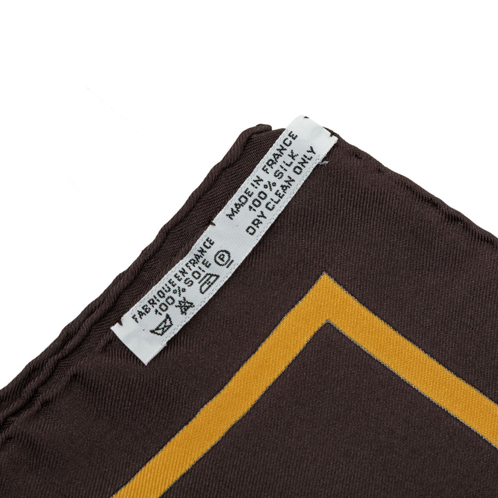Hermès Casse Noisette Foulard 90 Marron – vue 5 – GABY PARIS