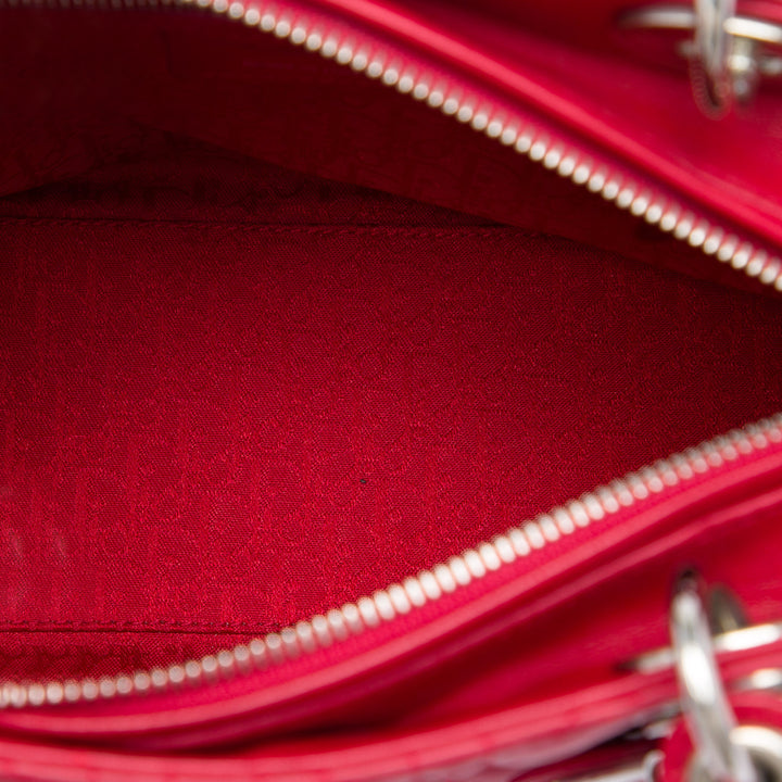 Dior Medium Cuir de veau Cannage Lady Dior
