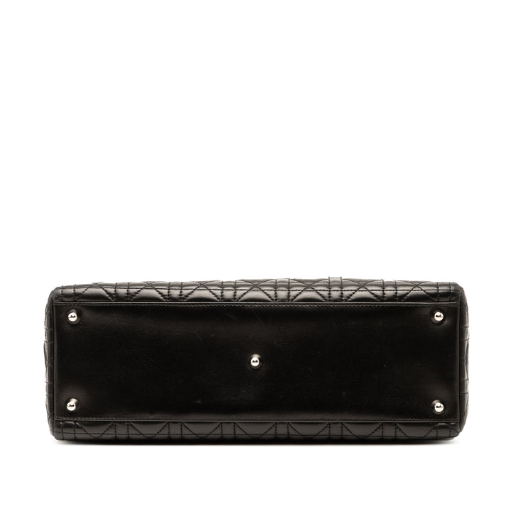 Dior Large Cuir d’agneau Cannage Lady Dior