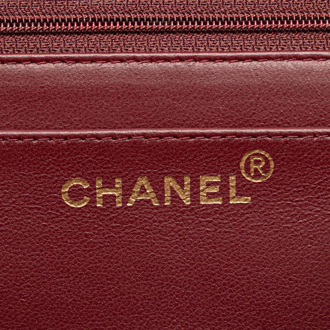 Chanel Jumbo XL Classic Cuir d’agneau Simple rabat Noir