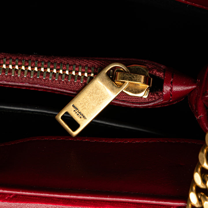 Saint Laurent Small Velours Monogram Matelasse LouLou Sac bandoulière Rouge