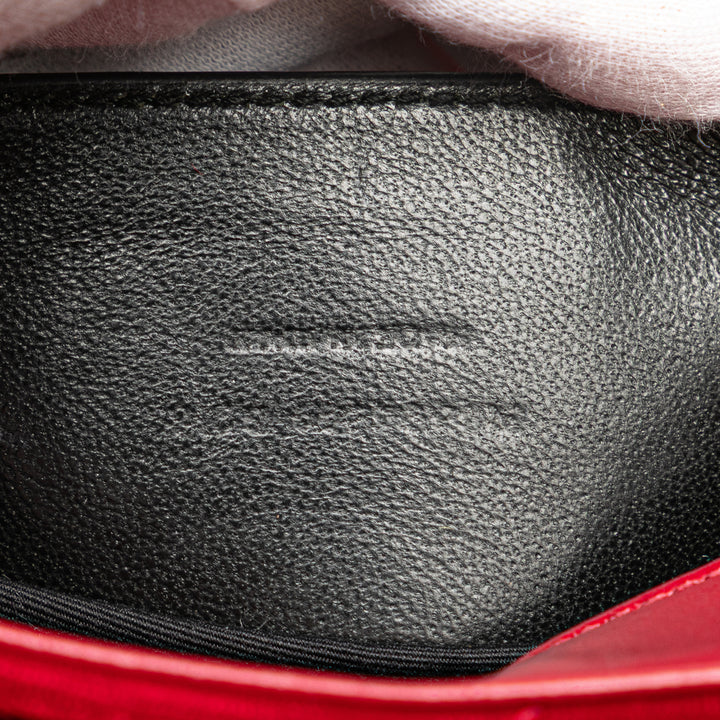 Saint Laurent Small Velours Monogram Matelasse LouLou Sac bandoulière Rouge