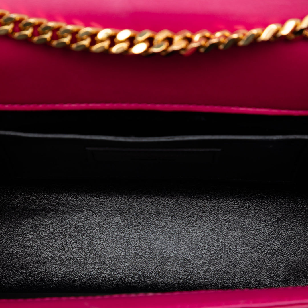 Saint Laurent Small Chevron Cuir de veau Monogram Sac enveloppe