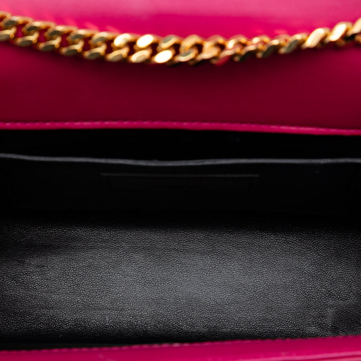 Saint Laurent Small Chevron Cuir de veau Monogram Sac enveloppe