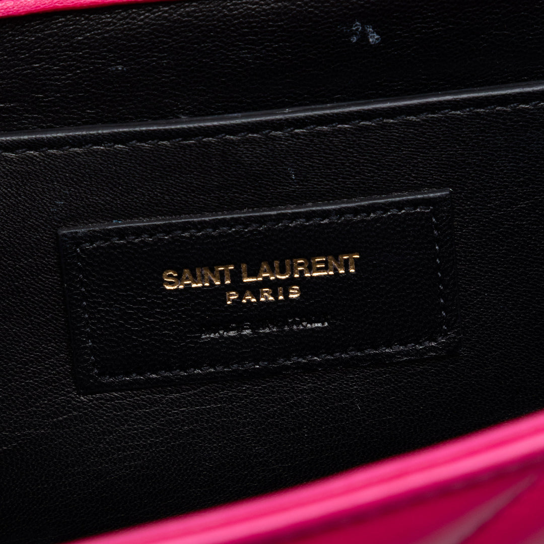 Saint Laurent Small Chevron Cuir de veau Monogram Sac enveloppe