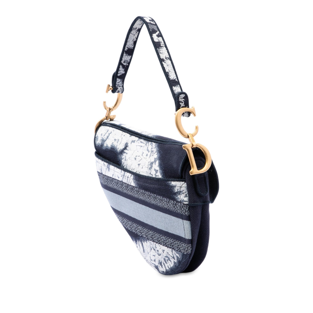 Dior brodé Tie Dye Saddle Sac Bleu – vue 2 – GABY PARIS