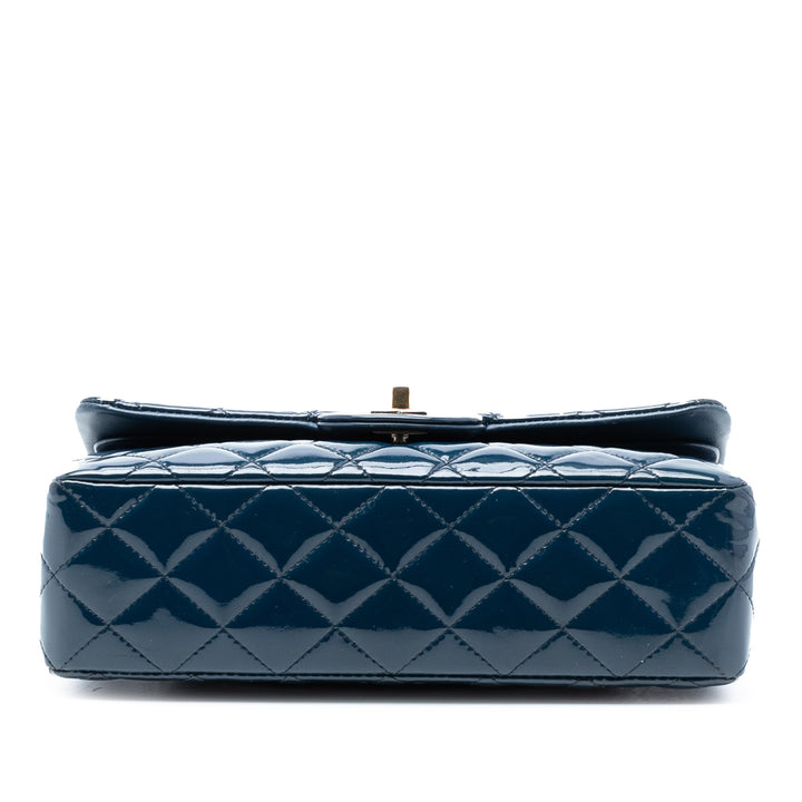 Chanel Small Classic Cuir verni Double rabat