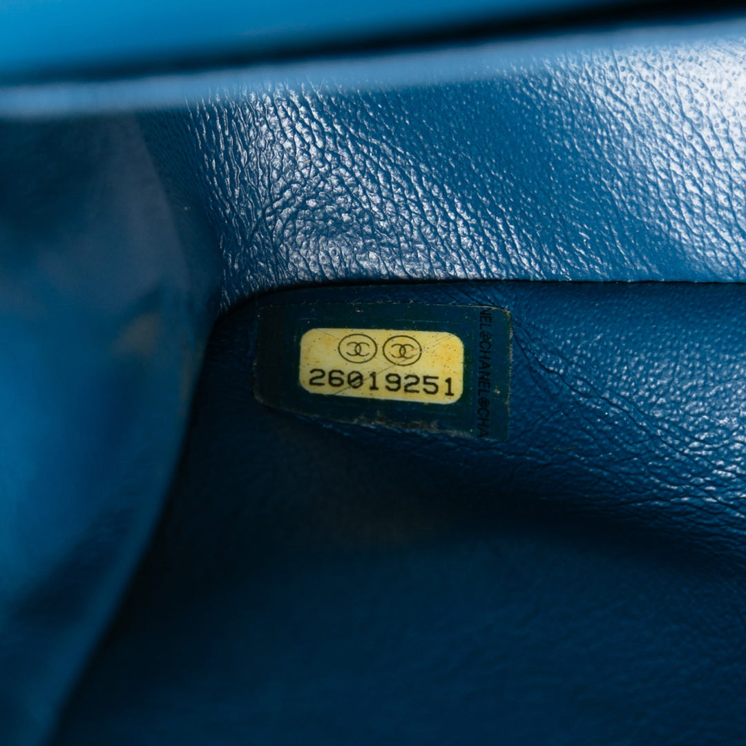 Chanel Small Classic Cuir verni Double rabat