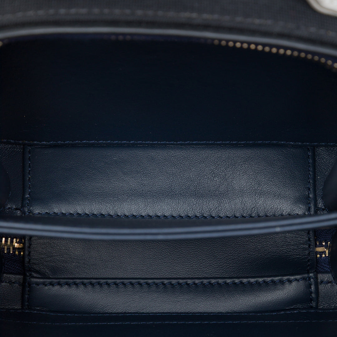 Chanel Tricolore Jersey CC Filigree Vanity Petit Bleu – vue 4 – GABY PARIS