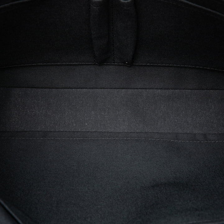 Louis Vuitton Taiga Porte Documents Business PM Noir – vue 4 – GABY PARIS