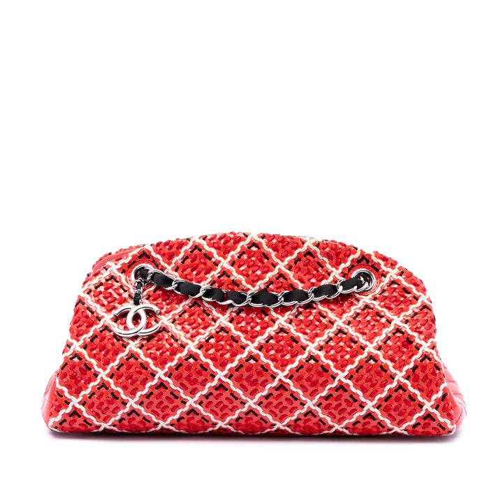 Chanel Small Cuir verni Stitch Just Mademoiselle Bowling Sac