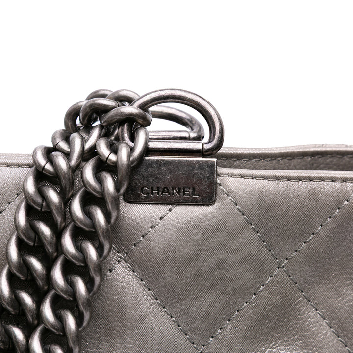 Quilted Iridescent Calfskin Shopping in Chains Tote Gray - Gaby Paris