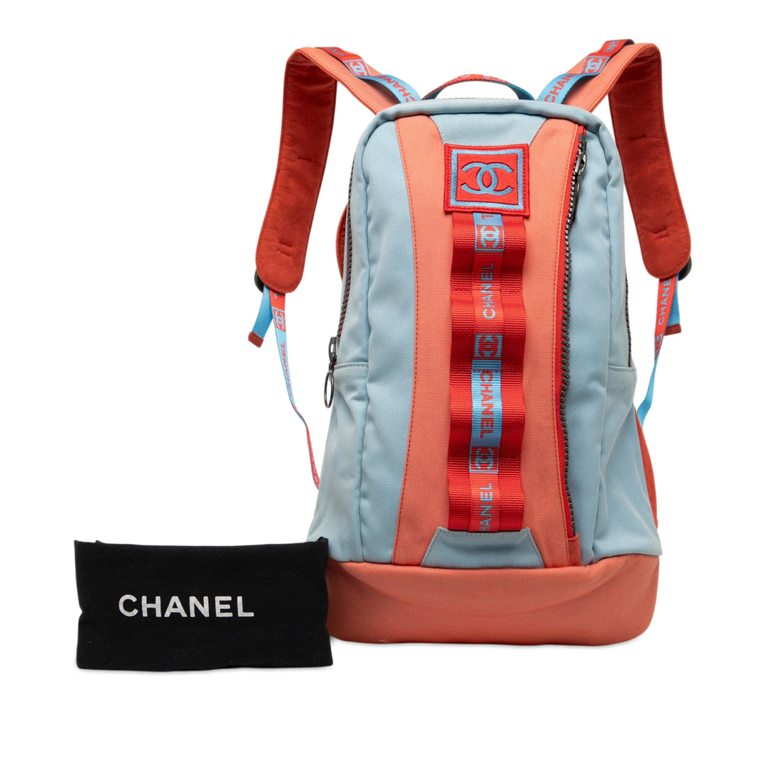 Chanel Sac à dos CC Bicolore Sport Line Bleu – vue 6 – GABY PARIS