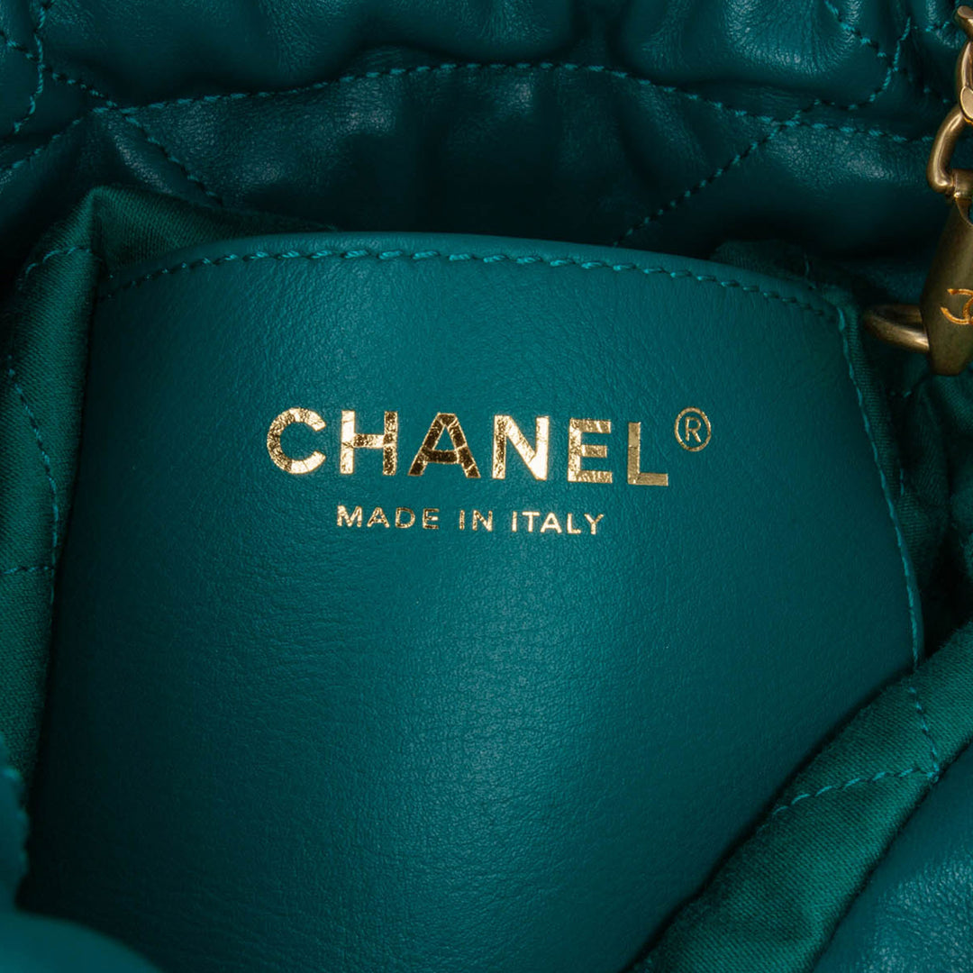 Chanel Mini Shiny Cuir de veau 22 Sac à main Vert – GABY PARIS Authentique