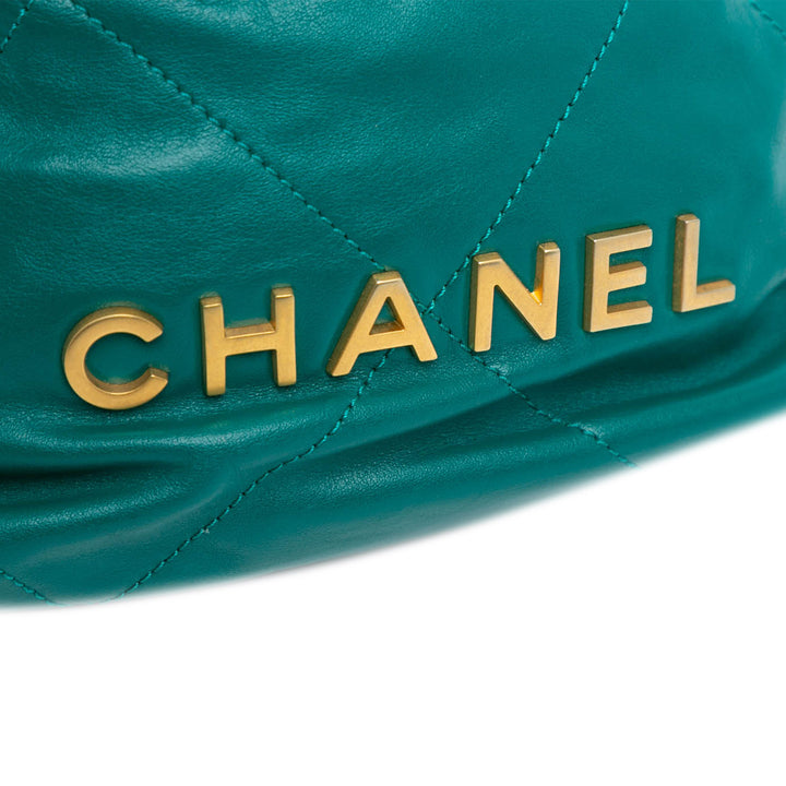 Chanel Mini Shiny Cuir de veau 22 Sac à main Vert – GABY PARIS Authentique