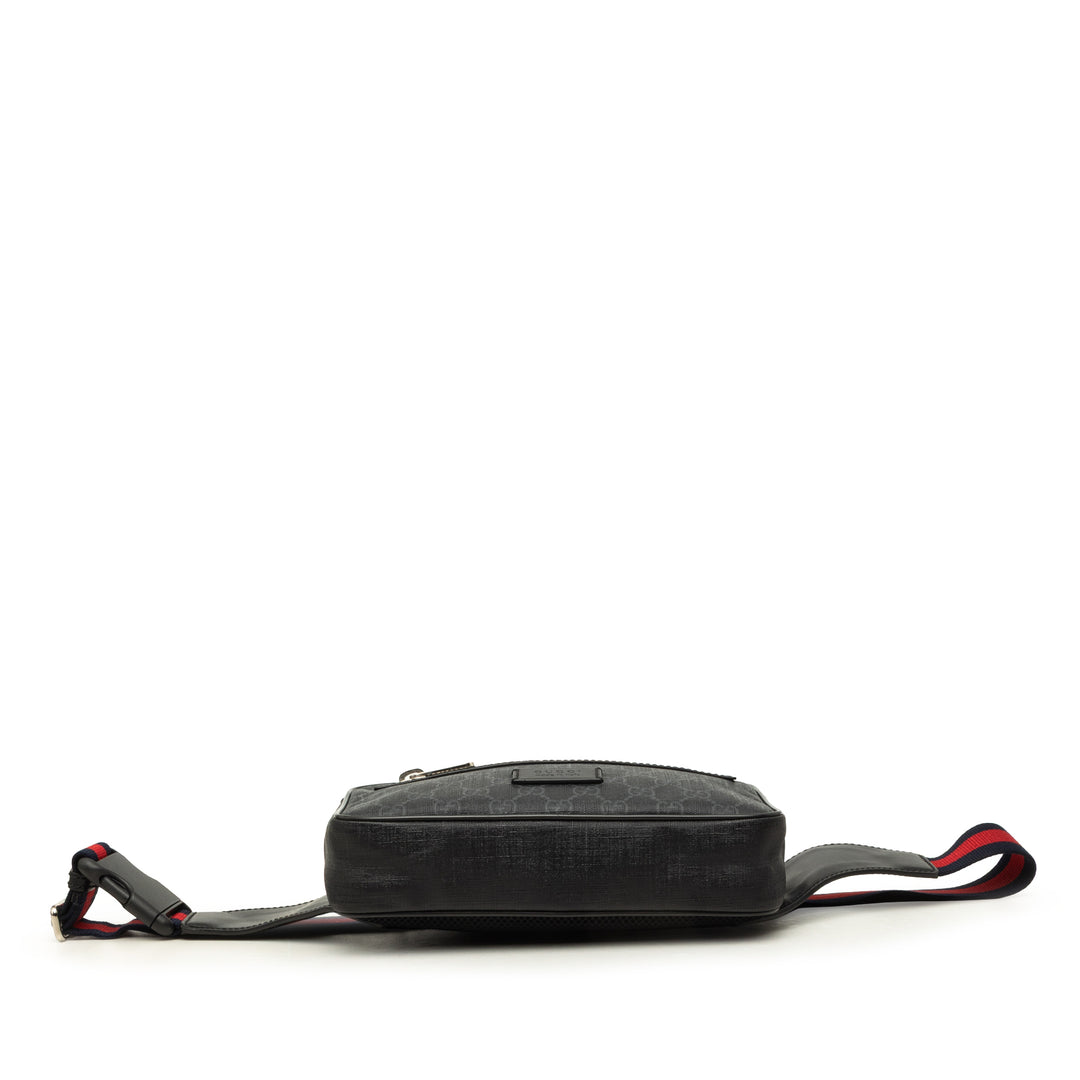 Gucci Web Sac ceinture GG Supreme Noir – vue 3 – GABY PARIS