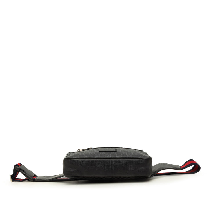 Gucci Web Sac ceinture GG Supreme Noir – vue 3 – GABY PARIS