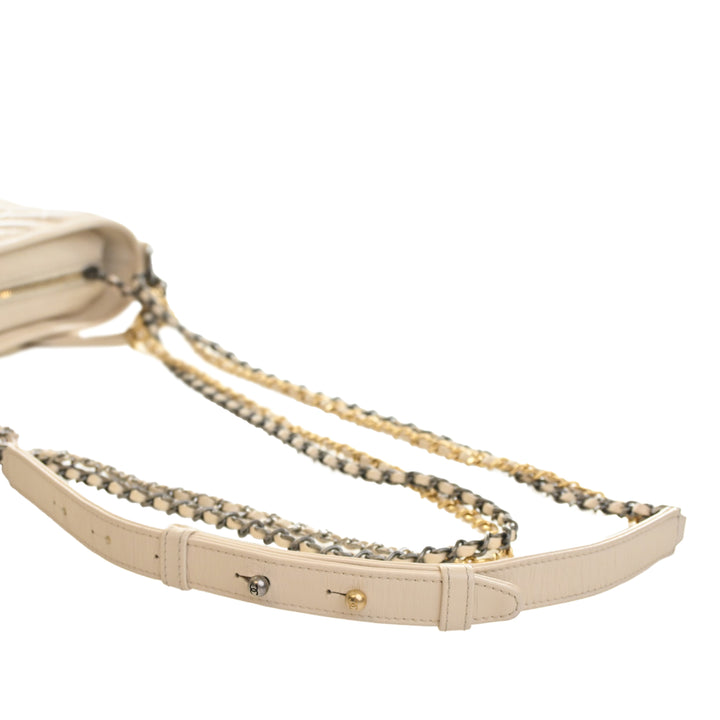 Chevron vieilli Gabrielle Hobo Petit Cuir de veau Blanc