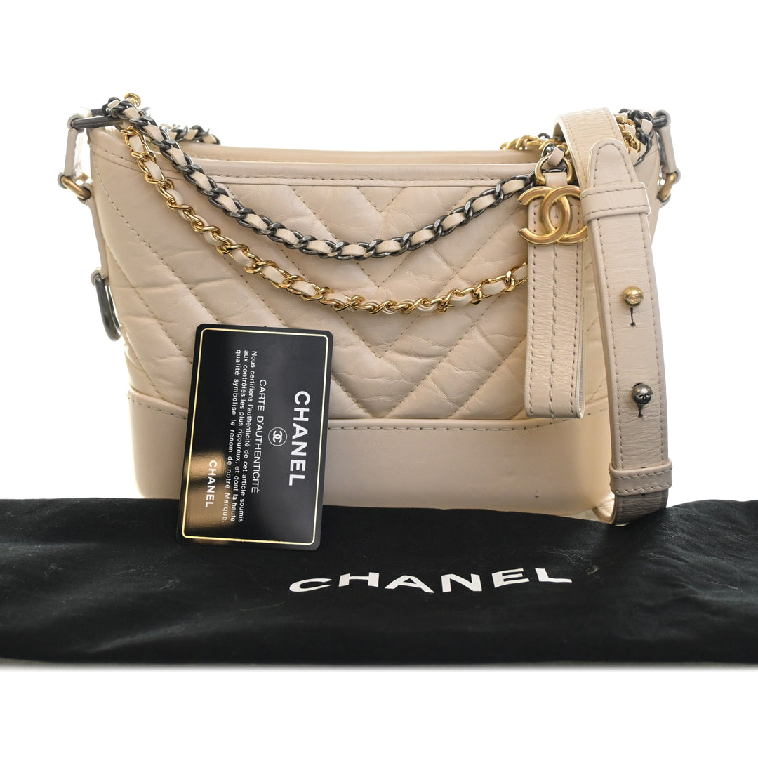 Chevron vieilli Gabrielle Hobo Petit Cuir de veau Blanc