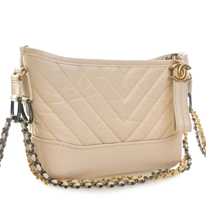Chevron vieilli Gabrielle Hobo Petit Cuir de veau Blanc