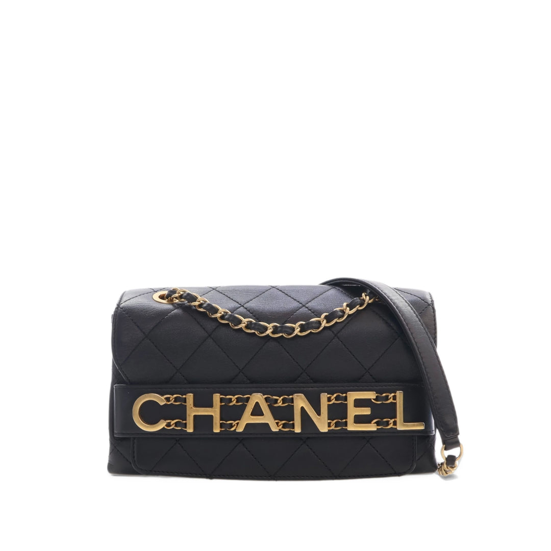 Chanel Sac porté épaule Matelassé Enchained à rabat Petit Cuir de veau Noir – vue principale – GABY PARIS