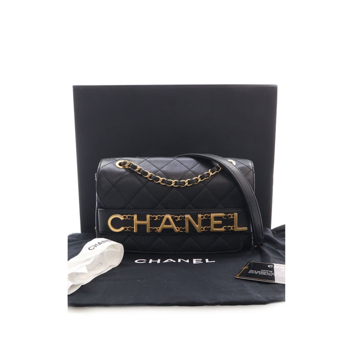 Chanel Sac porté épaule Matelassé Enchained à rabat Petit Cuir de veau Noir – vue 5 – GABY PARIS