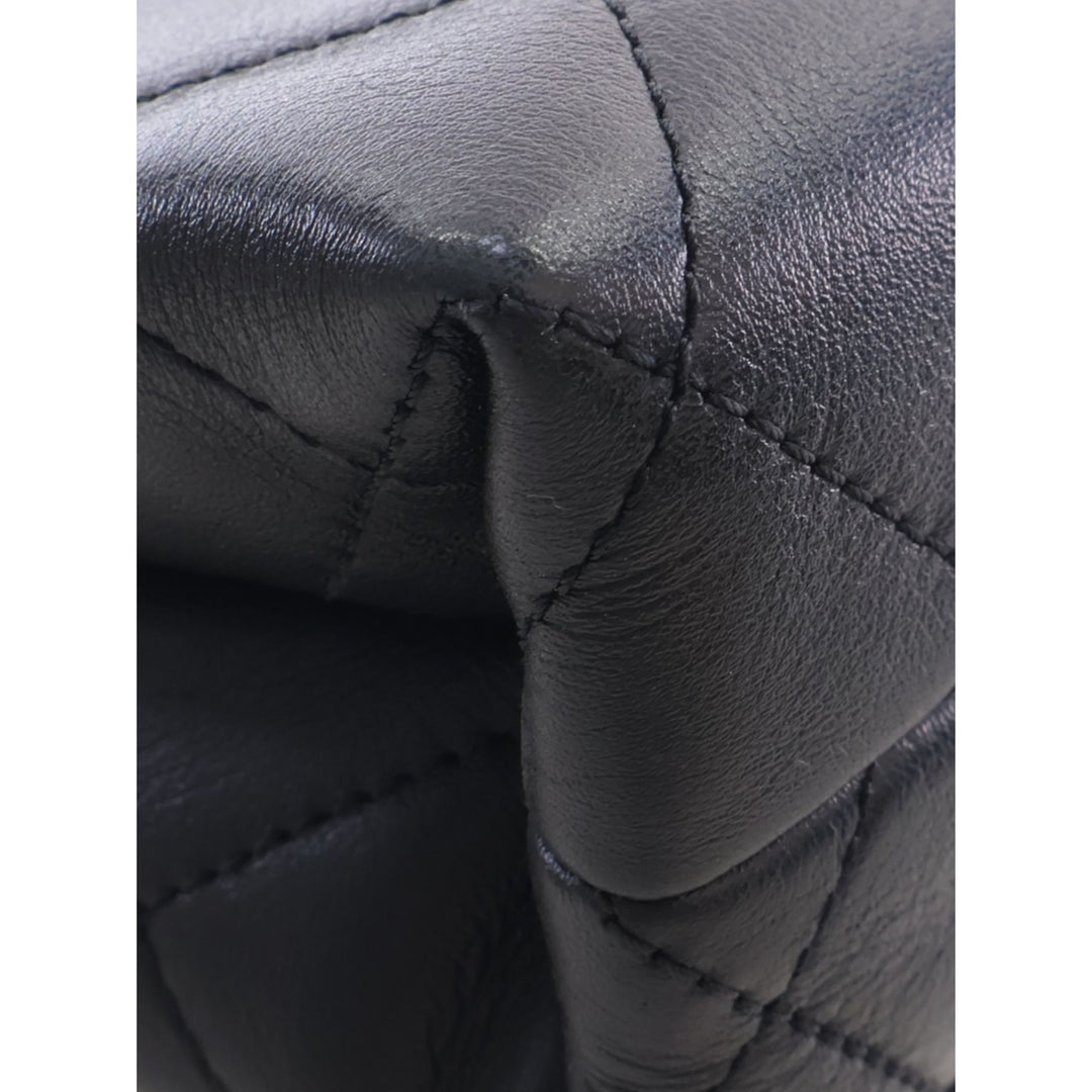 Chanel Sac porté épaule Matelassé Enchained à rabat Petit Cuir de veau Noir – vue 9 – GABY PARIS