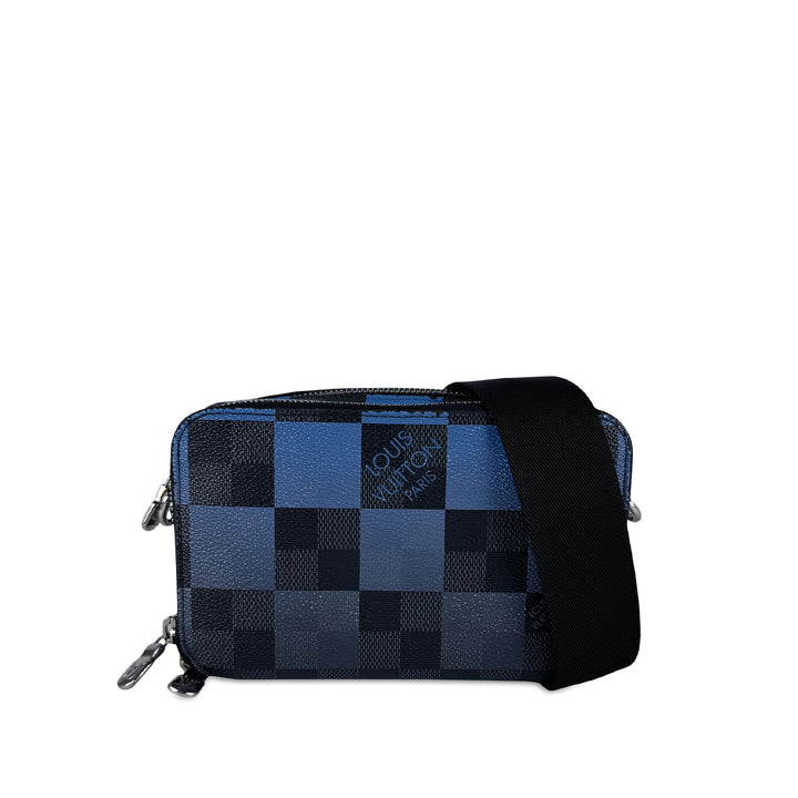 Louis Vuitton Giant Alpha Wearable Portefeuille Damier Graphite Bleu – vue principale – GABY PARIS