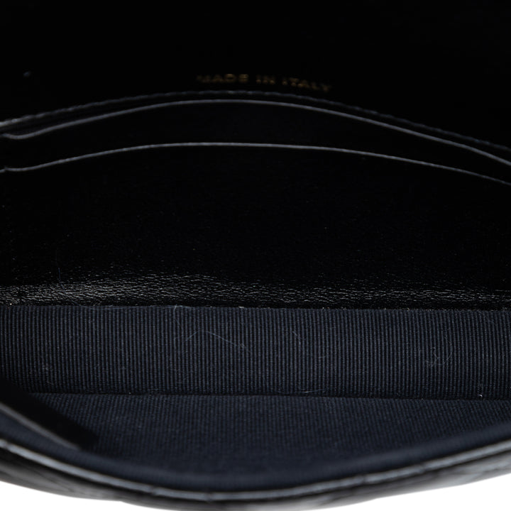 Chanel Matelassé Cuir d’agneau Giant CC à rabat Phone Holder avec chaîne