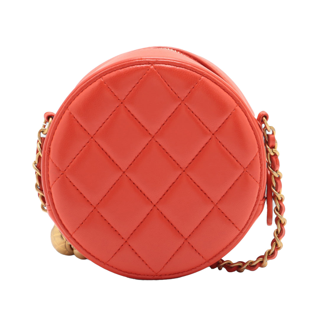 Chanel CC Matelassé Cuir d’agneau Perle Crush Rond Pochette avec chaîne