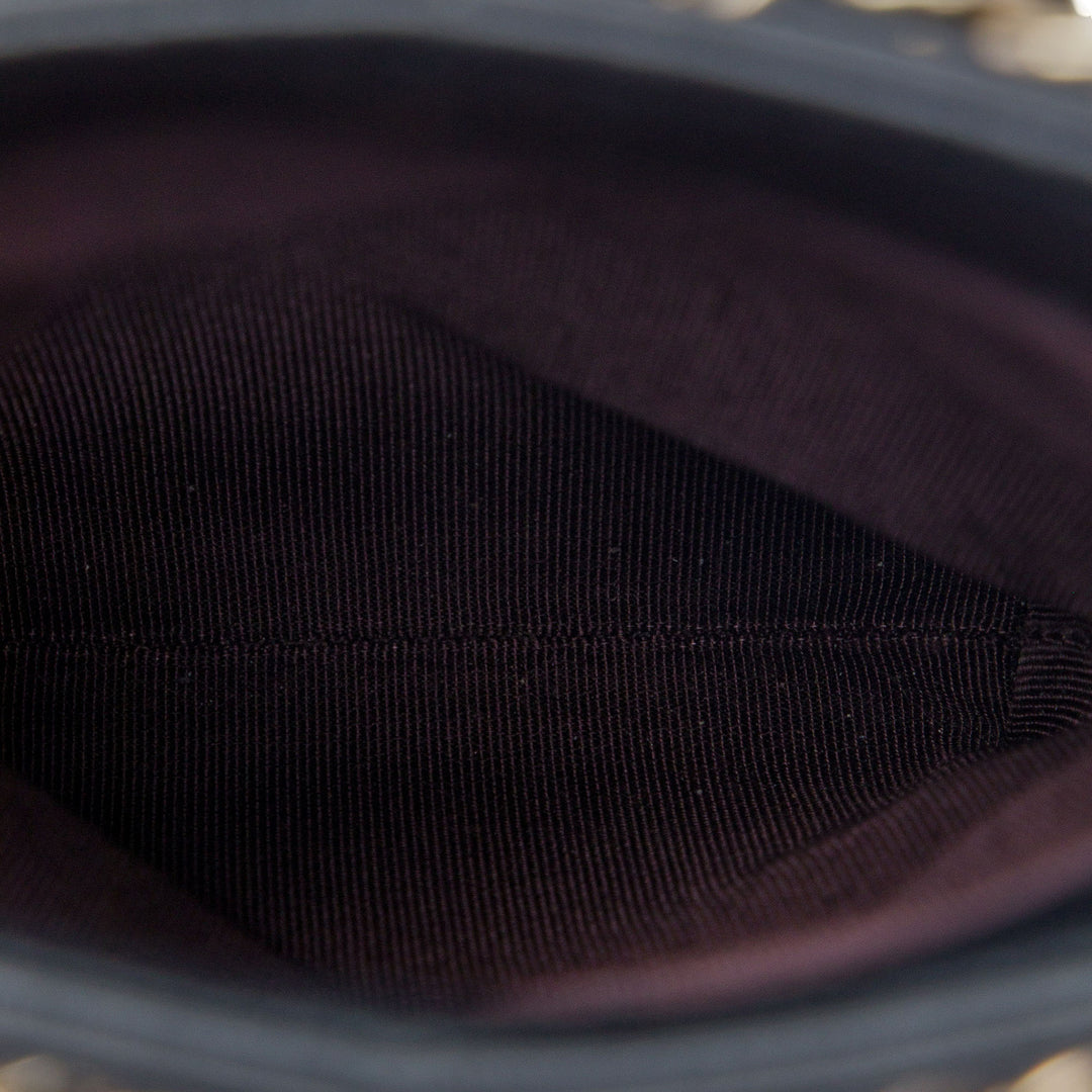 Chanel Cuir d’agneau Tech Me Out Pochette avec chaîne