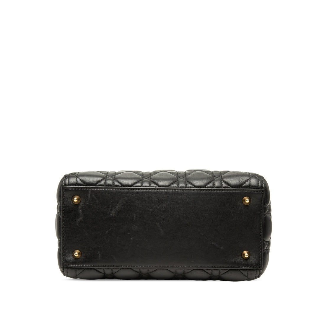 Dior Medium Cuir d’agneau Cannage Lady Dior