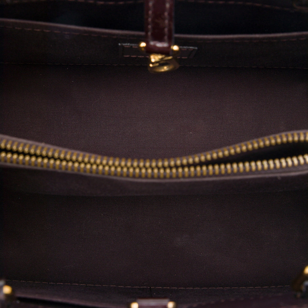 Louis Vuitton Montaigne BB Cuir verni Monogram Violet – vue 4 – GABY PARIS