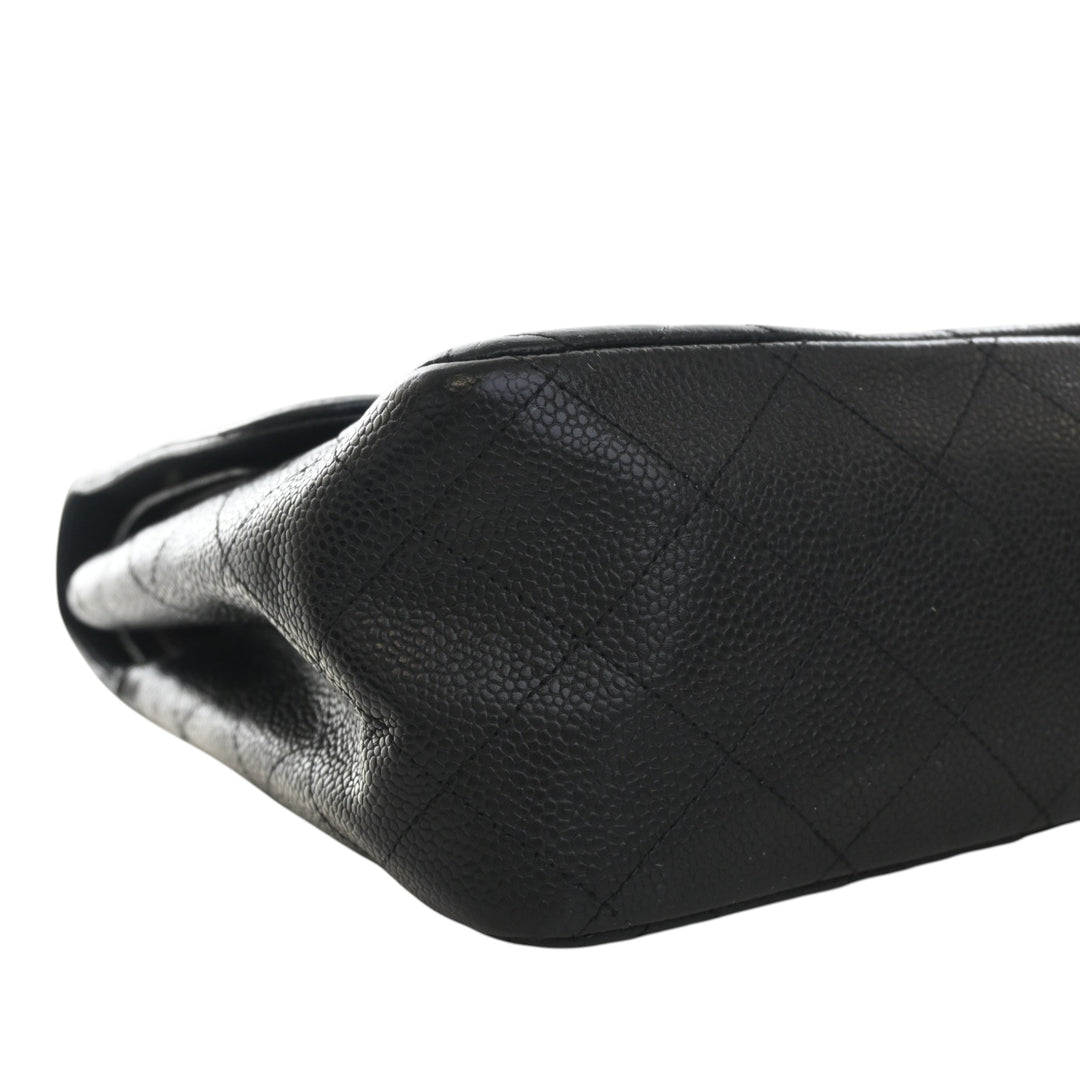 Classic Double rabat Jumbo Cuir caviar Noir
