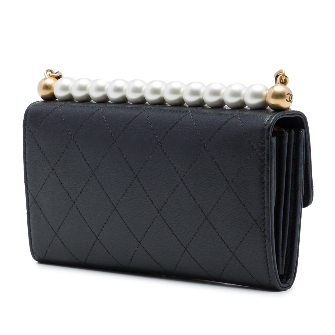 Matelassé Chic Perles Pochette avec chaîne Cuir de chèvre Noir