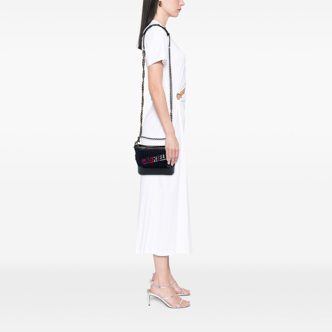 Chanel brodé Gabrielle Sac Petit Tweed Bleu – vue 6 – GABY PARIS