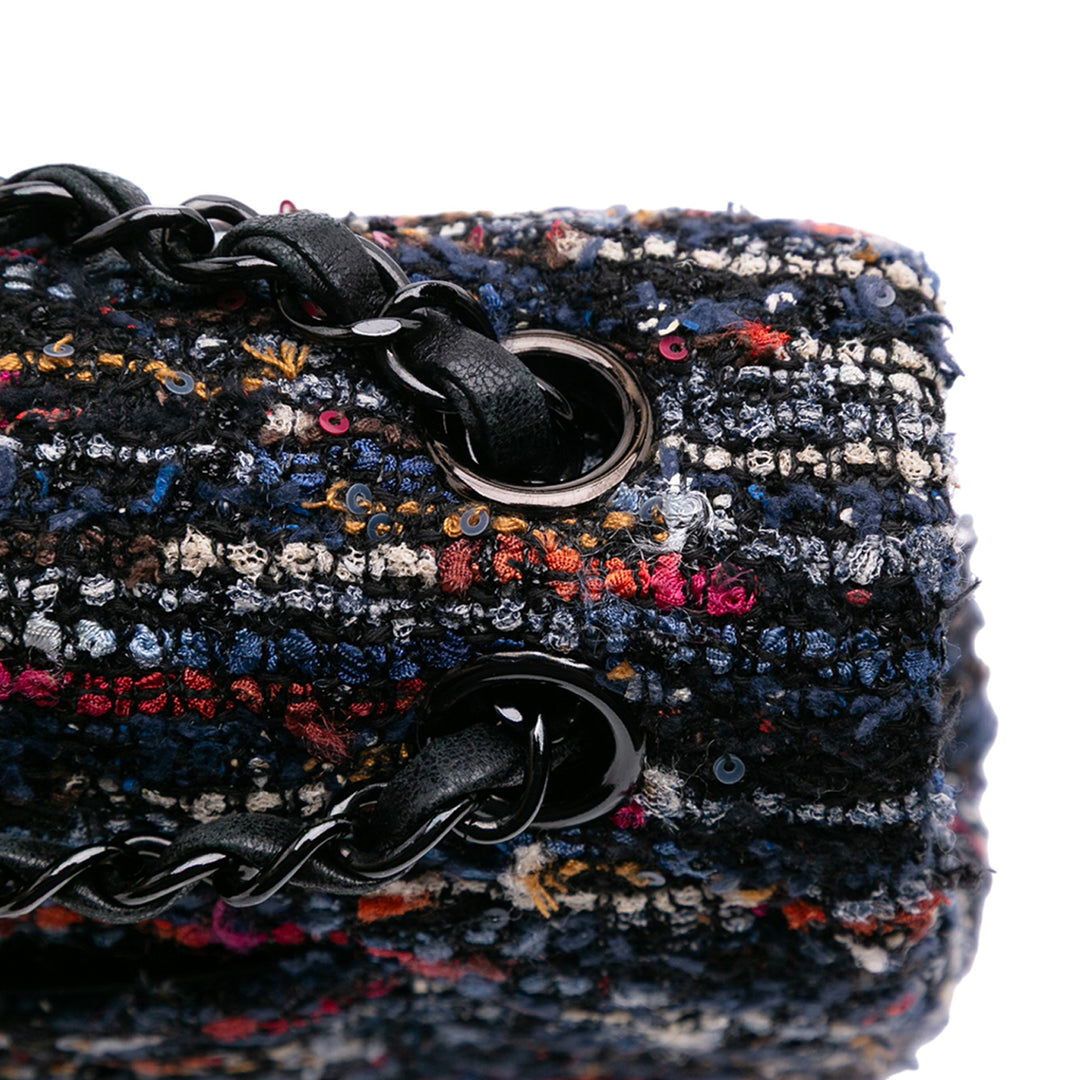 Chanel Medium Classic Tweed Double rabat Bleu – GABY PARIS Authentique