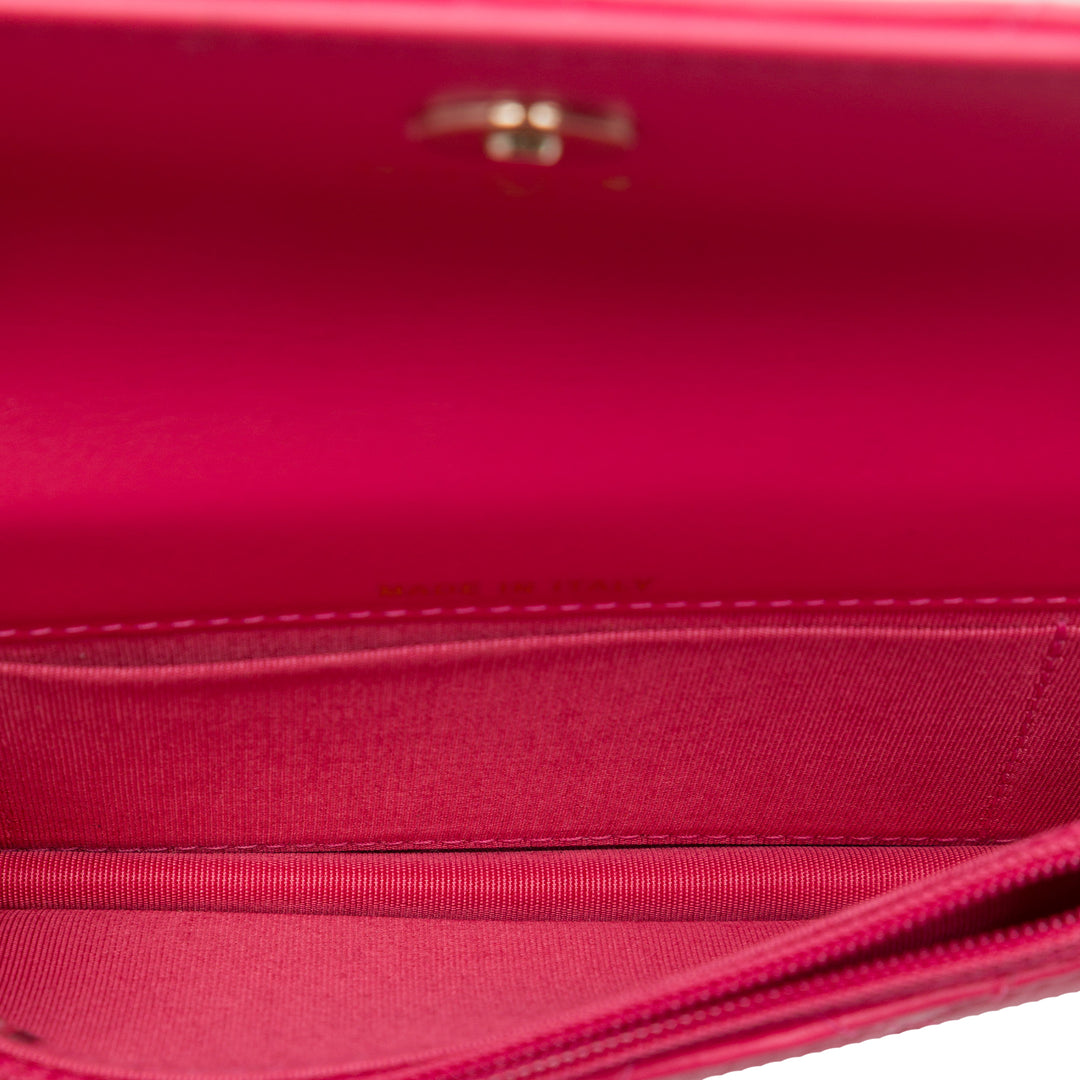 Chanel Matelassé Perles Pochette avec chaîne Maxi Cuir d'agneau Rose – vue 4 – GABY PARIS