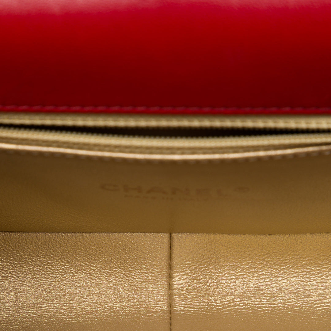 Chanel Matelassé Octagon CC Fermoir à rabat Petit Cuir de veau Rouge