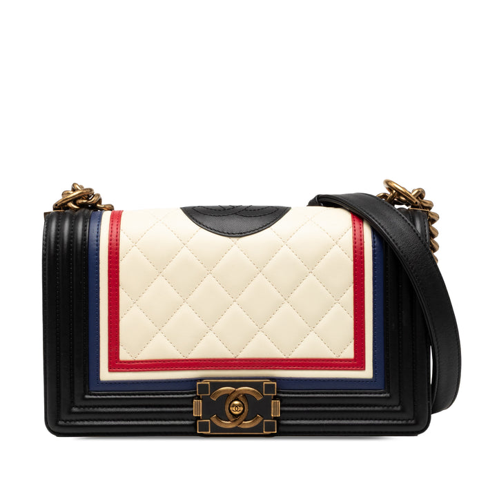 Chanel Multicolor Matelassé Crest Boy à rabat Moyen Cuir d'agneau