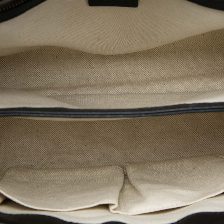Gucci Sac porté épaule GG Marmont Petit Cuir de veau Noir – vue 4 – GABY PARIS